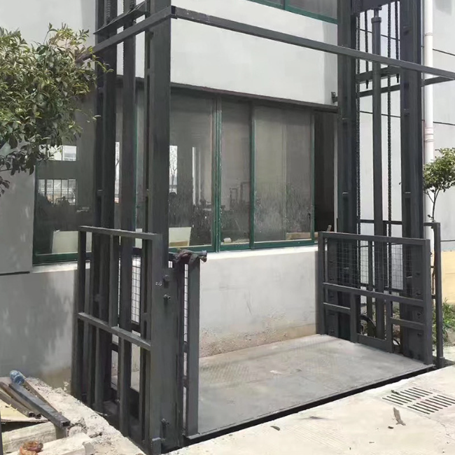 金沙5吨室外升降货梯